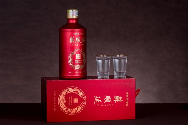 苏顺延酱酒：以"不装"的诚意，酿一杯时代需要的真实	